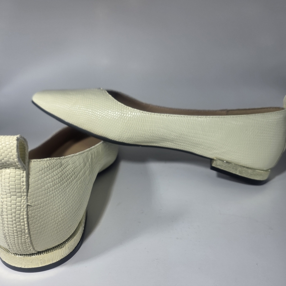 Marie Claire Magic Soft  Leather Women Flat Shoes  Size  36 US 5.5-6 - Picture 2 of 8